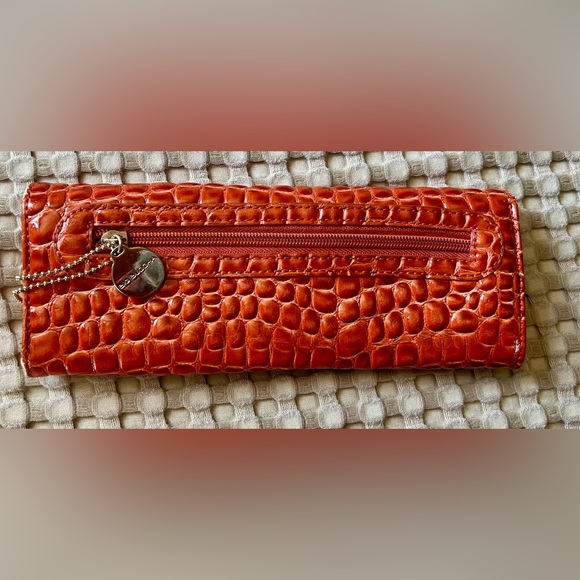BIG BUDDHA Crocodile Croc Faux Leather Reptile Long Wallet Clutch Rust Orange - Picture 2 of 8